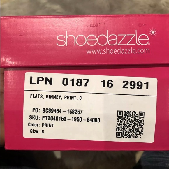 Baroque Print Loafers with Gold Heel - Picture 3 of 3